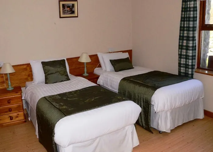 Nyaraló Creevy Cottages *