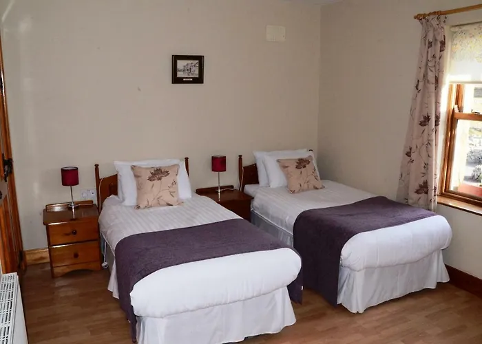 Creevy Cottages Дом отдыха *